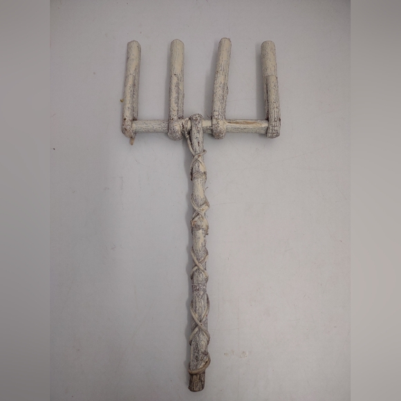 Lot Of 3 Wood Decor Intertwined Garden Fork - 4 Prong Handle 10" Length - Picture 2 of 3